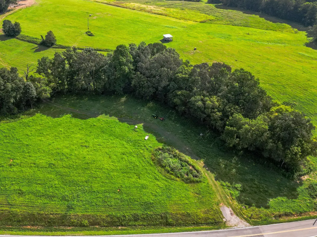 4022 Old Coopertown Road, Springfield, TN 37172 - #1