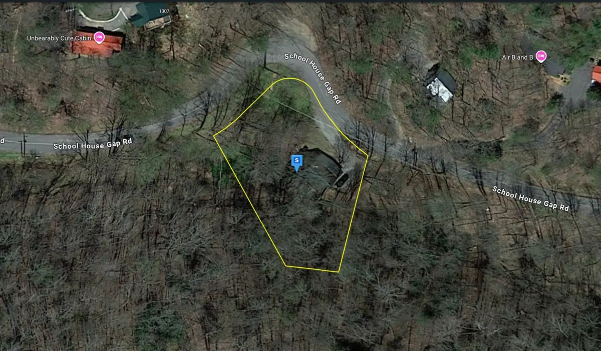 1450 School House Gap Rd, Sevierville, TN 37876 - #1
