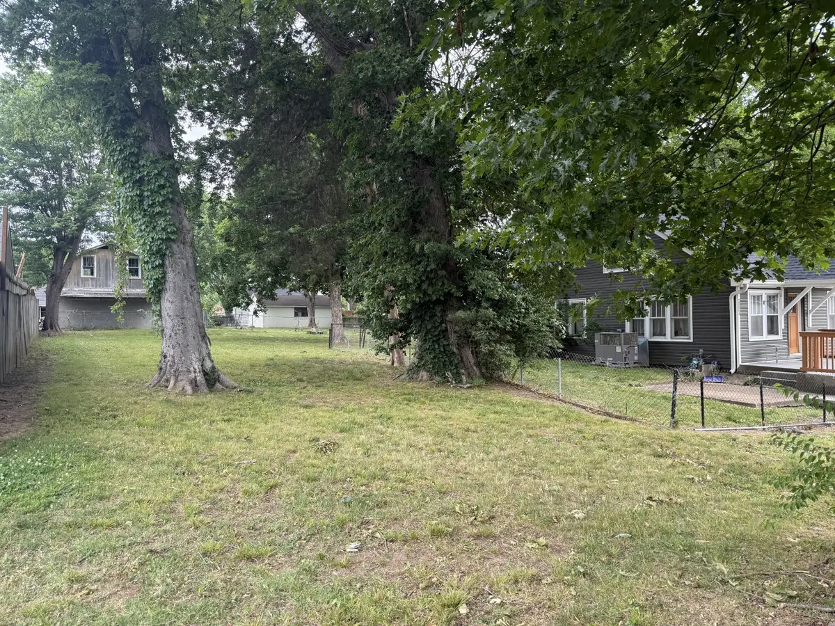 311 30th St, Old Hickory, TN 37138 - #1