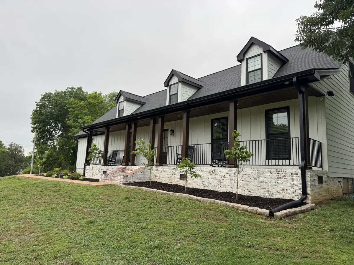 1303 Sycamore Valley Rd, Ashland City, TN 37015 - #1