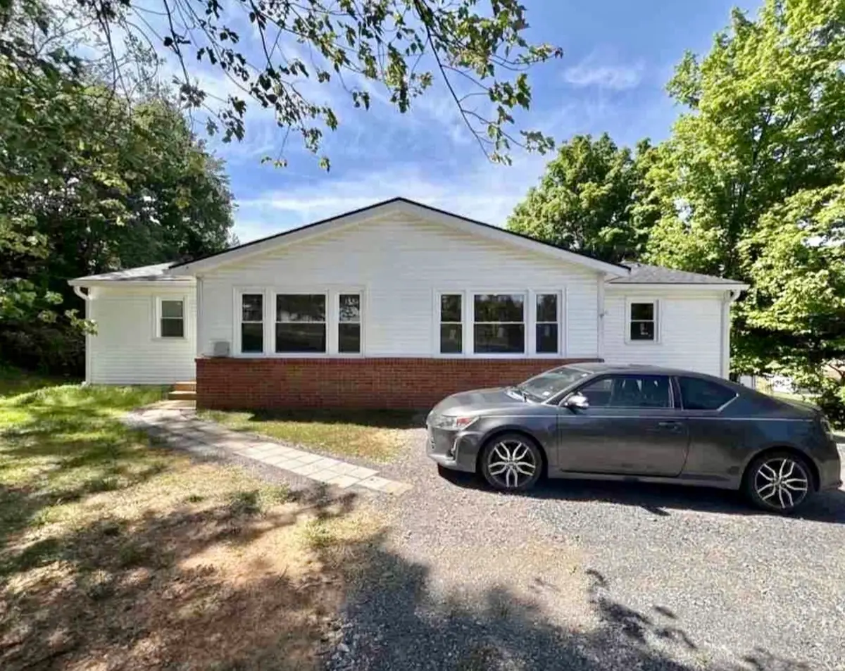 606 Dover Rd, Clarksville, TN 37042 - #1