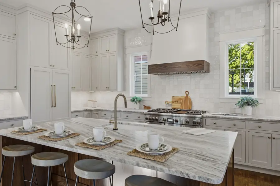817 Horner Ave, Nashville, TN 37204 - #3