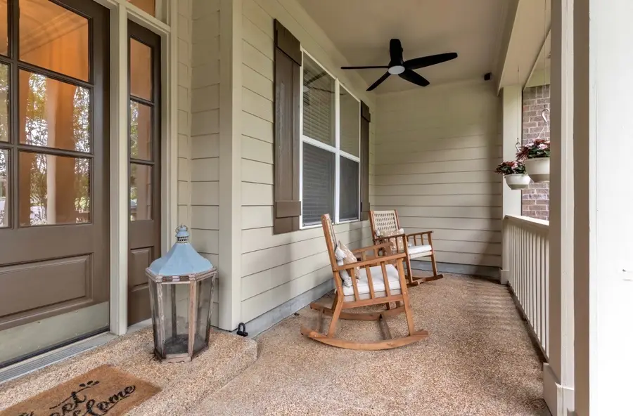 9441 Lake Bridge Dr, Lakeland, TN 38002 - #3