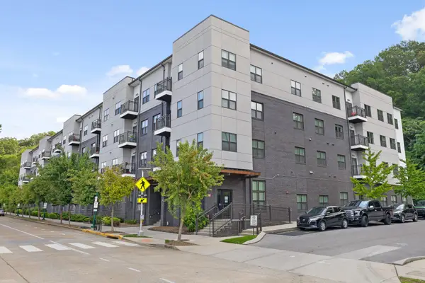 782 Riverfront Parkway #322, Chattanooga, TN 37402