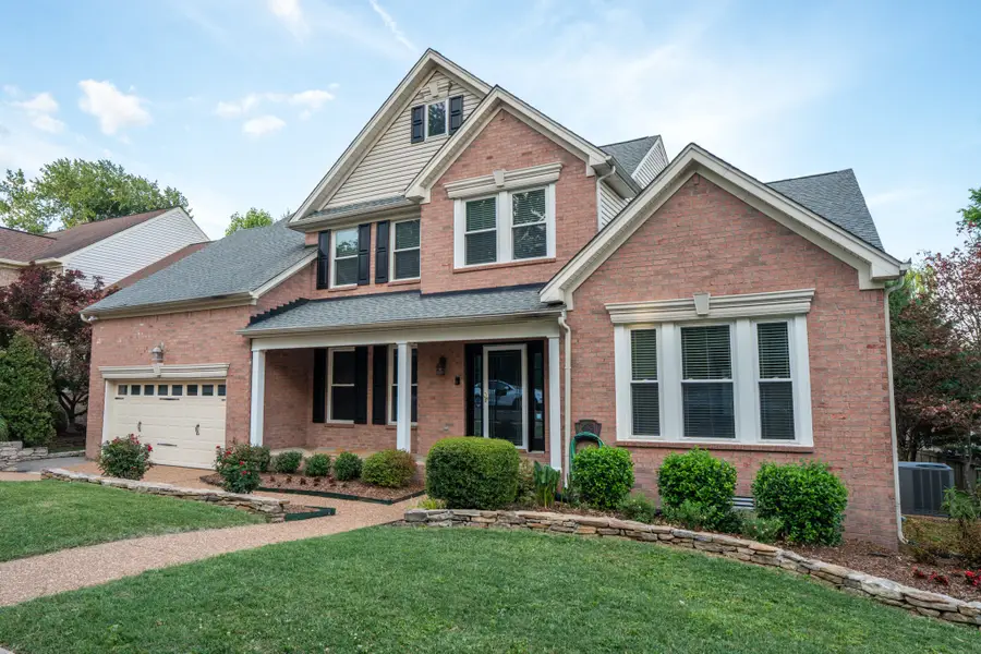 5208 Cochran Dr, Nashville, TN 37220 - #2