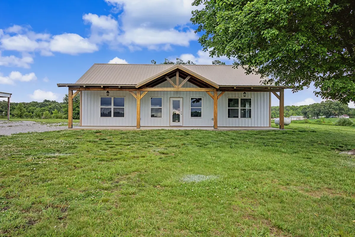8 Self Rd, Lawrenceburg, TN 38464 - #1