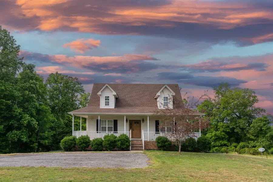 225 Sherman Road, Charlotte, TN 37036 - #3
