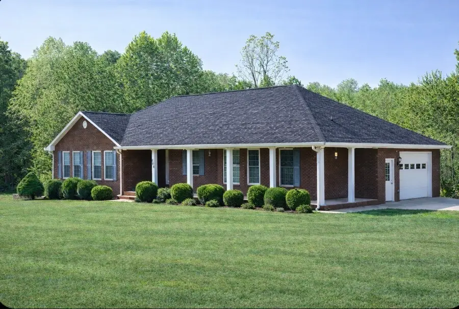 868 Arlington Ridge Rd, Erin, TN 37061 - #3