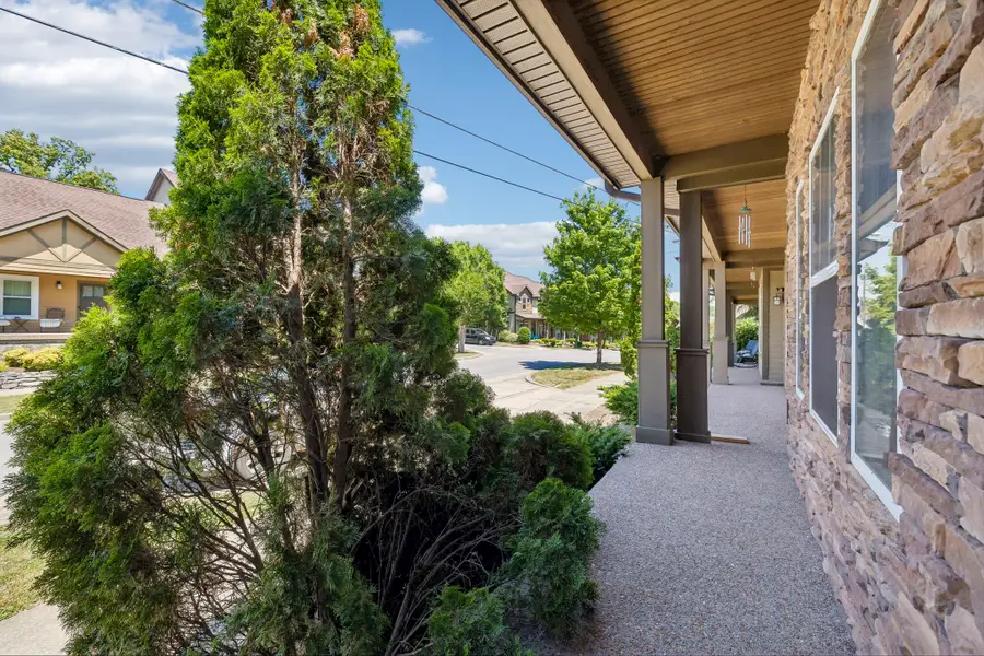 1812 Isabelle Ct, Antioch, TN 37013 - #3