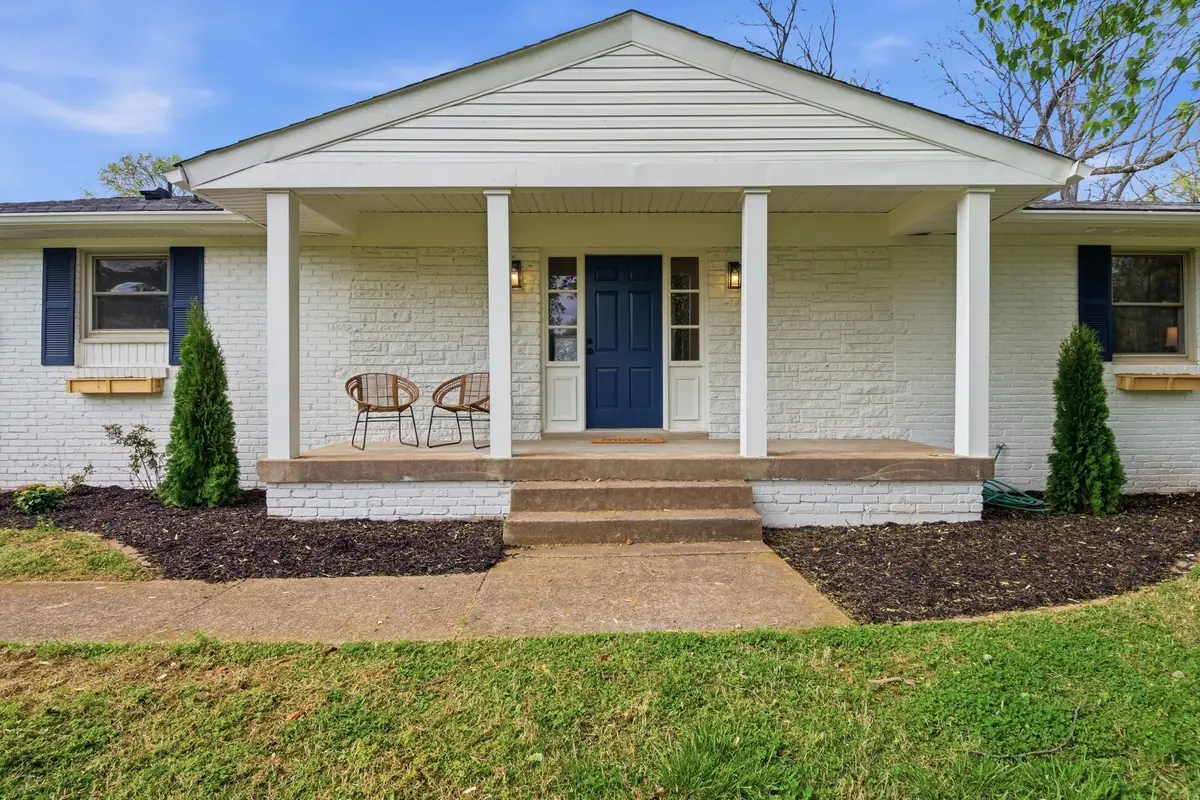202 Harpeth Hills Dr, Franklin, TN 37069 - #1