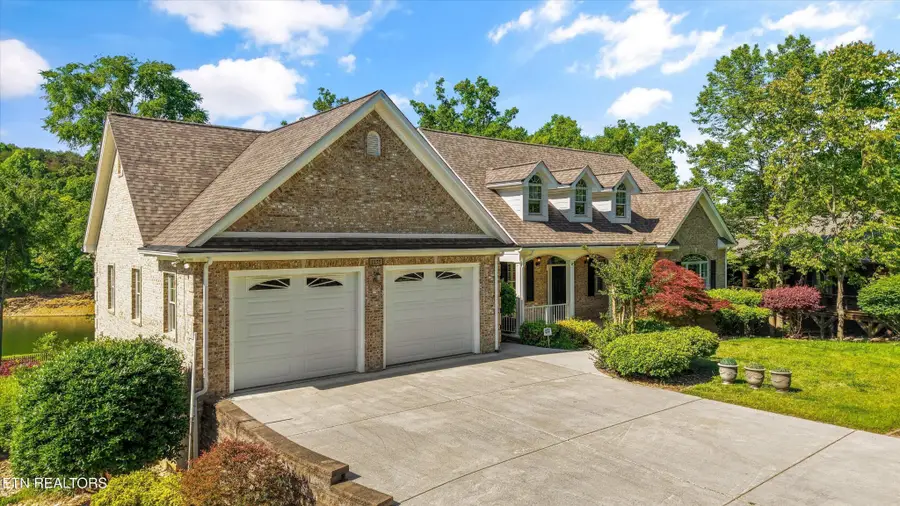 2177 Riverview Drive, Dandridge, TN 37725 - #2
