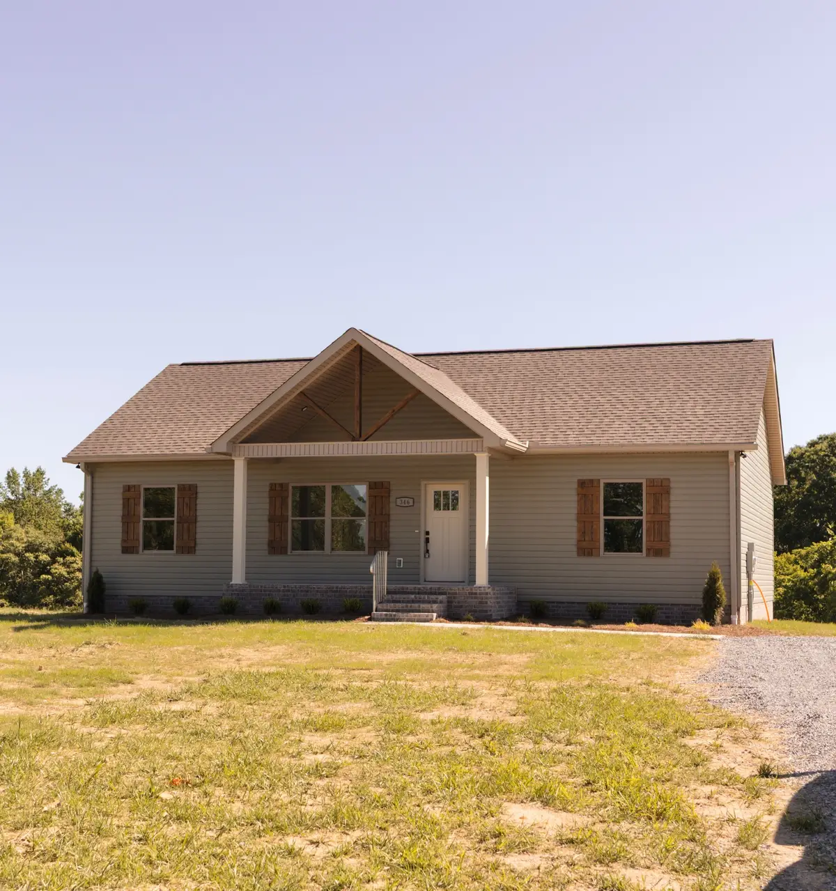 346 Hawkins Rd, Westmoreland, TN 37186 - #1