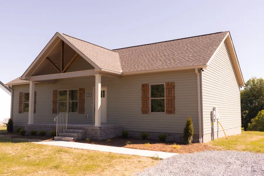 346 Hawkins Rd, Westmoreland, TN 37186 - #2