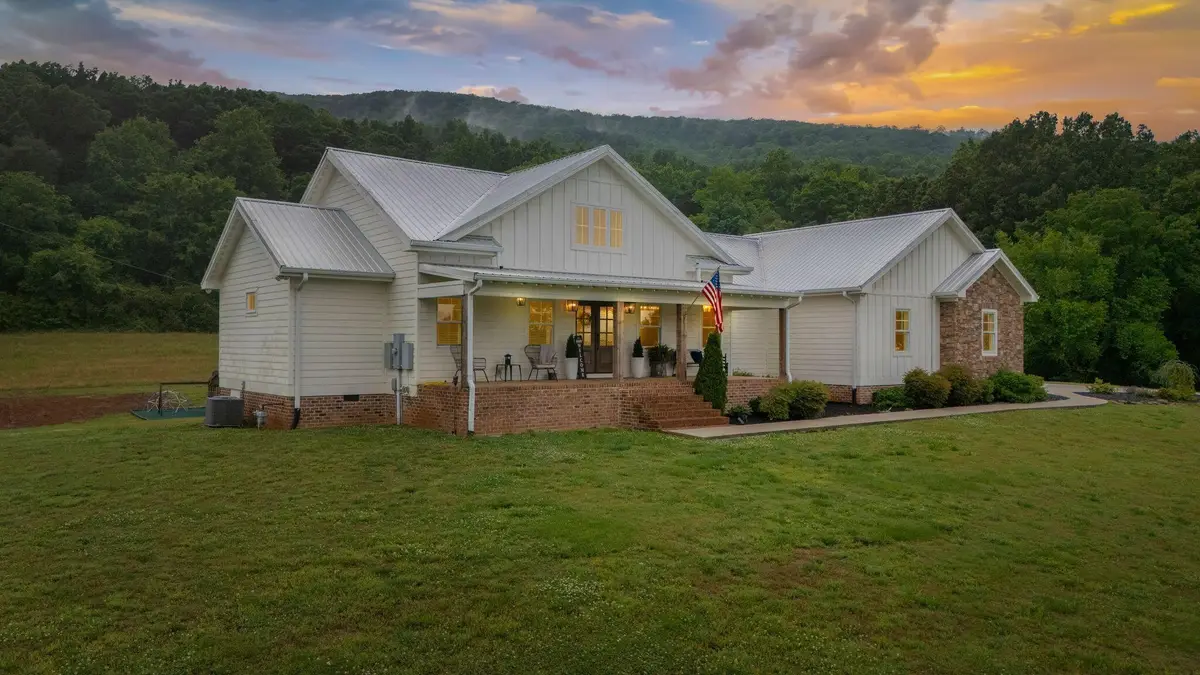 6866 Daus Mountain Road, Whitwell, TN 37397 - #1