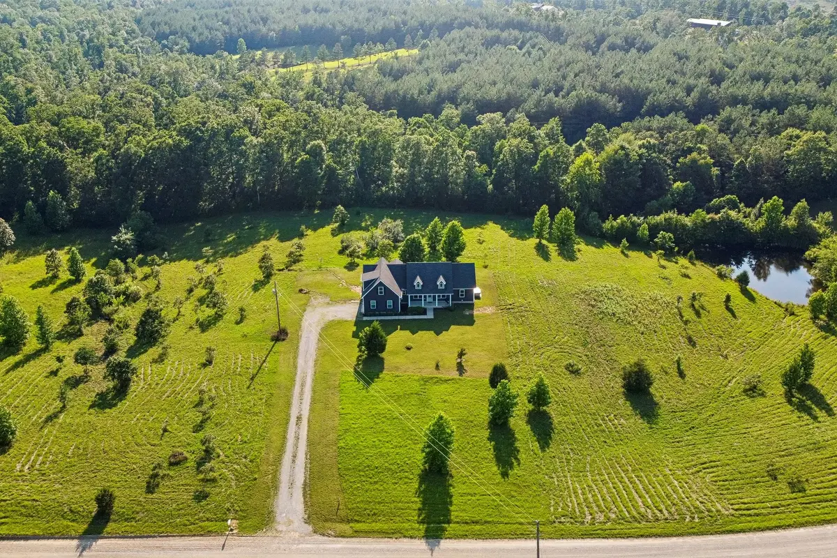 4501 Tennessee City Rd, Mc Ewen, TN 37101 - #1