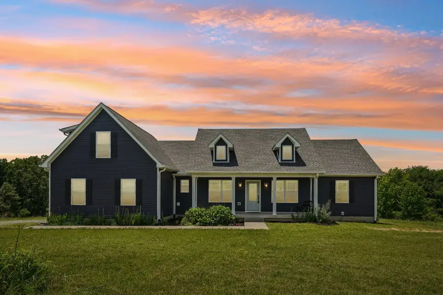 4501 Tennessee City Rd, Mc Ewen, TN 37101 - #2