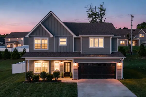 1323 Neyland Circle, Hixson, TN 37343
