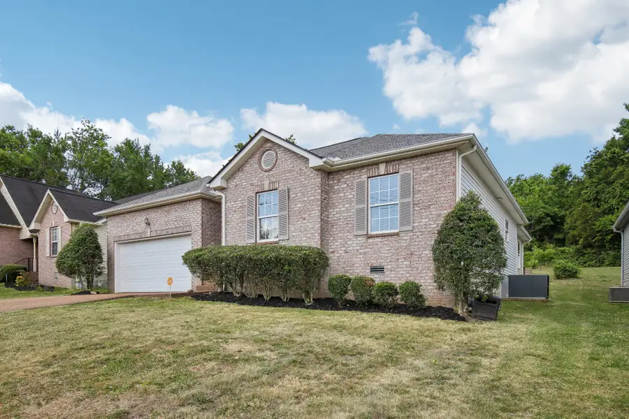 2812 Stokers Ln N, Nashville, TN 37207 - #2