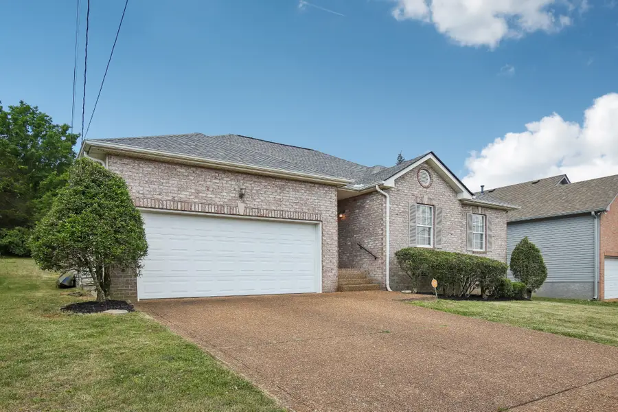 2812 Stokers Ln N, Nashville, TN 37207 - #3