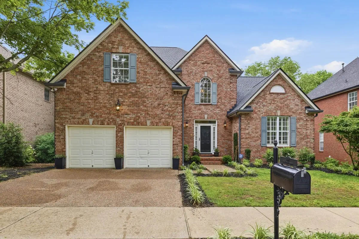 421 Galloway Dr, Franklin, TN 37064 - #1