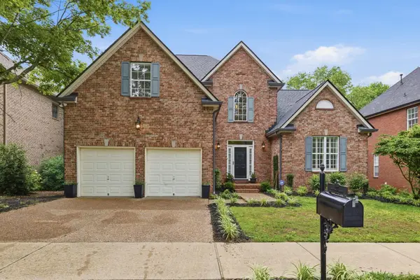 421 Galloway Dr, Franklin, TN 37064