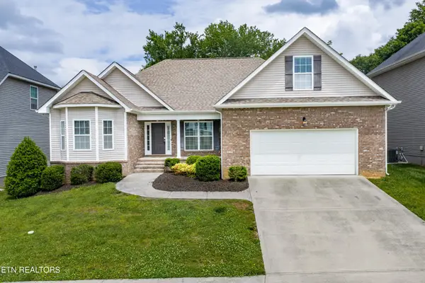 2642 Sweeping Rain Lane, Knoxville, TN 37931