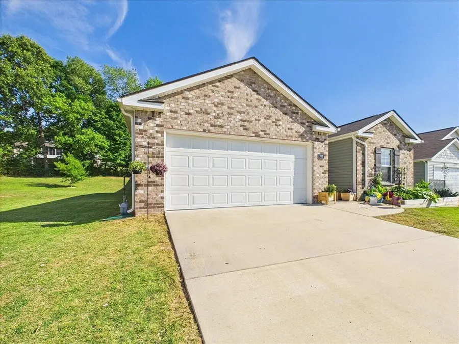 703 Tellico Avenue W, Athens, TN 37303 - #3
