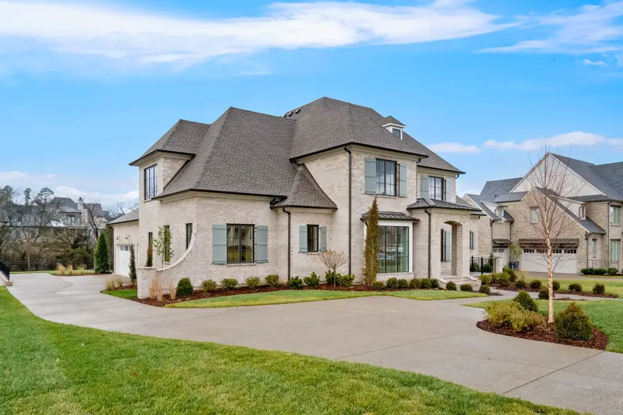 1733 Briarmont Pl, Brentwood, TN 37027 - #2