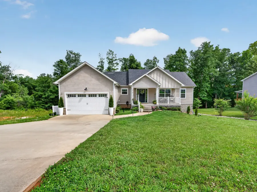 518 Poplar Bend Dr, Dickson, TN 37055 - #2