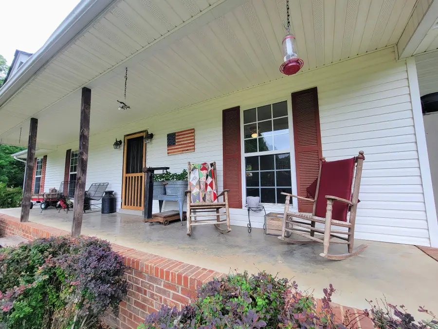 1089 Jim Clark Rd, Erin, TN 37061 - #3