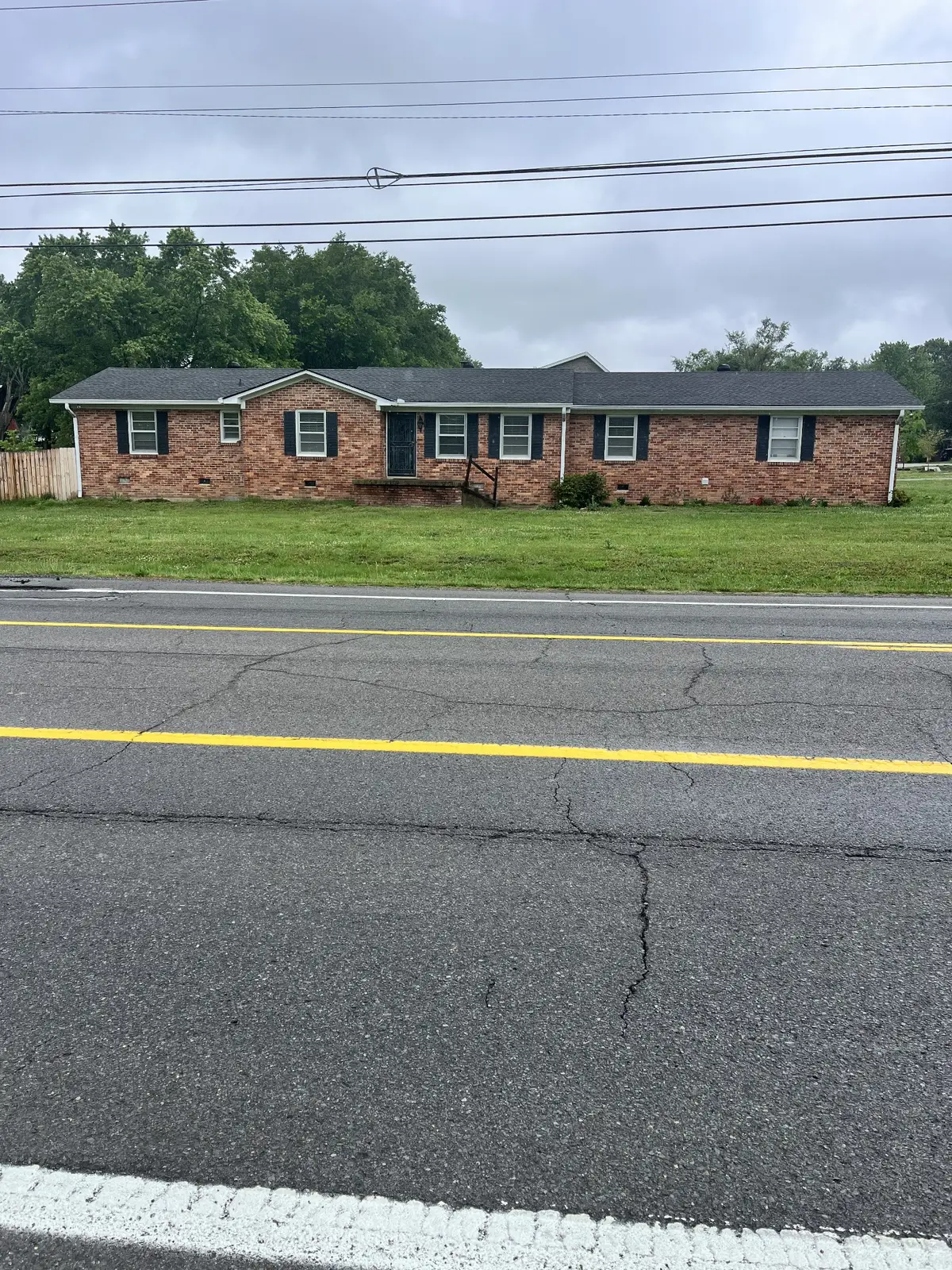 102 Gwen Ave, Gallatin, TN 37066 - #1