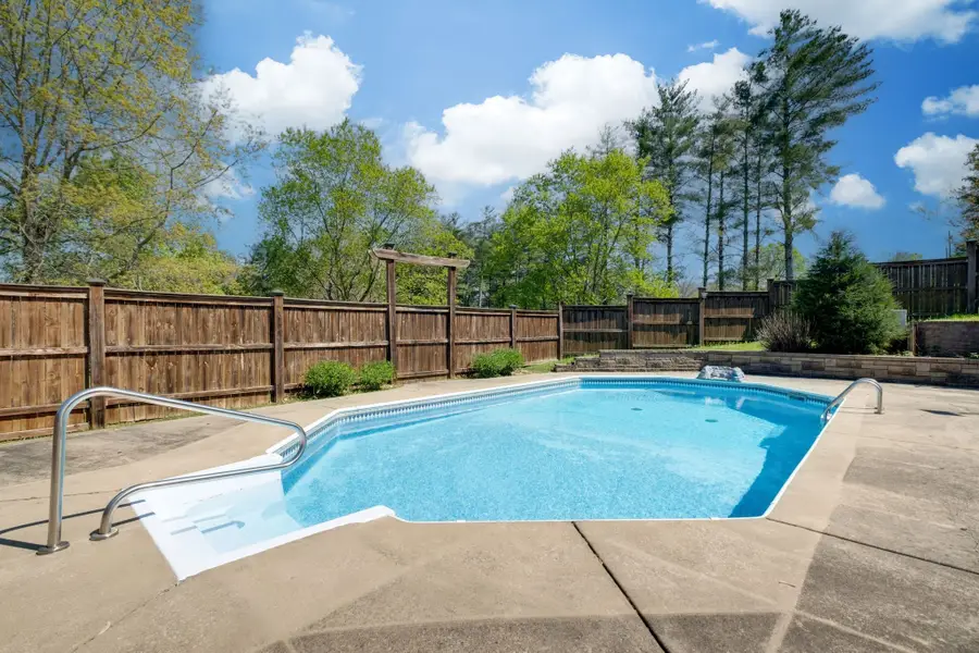1249 White Road, Bon Aqua, TN 37025 - #2