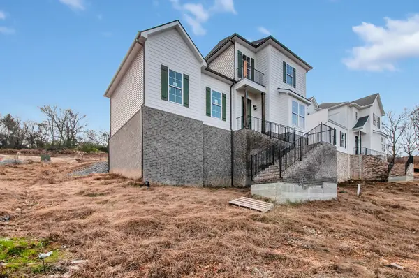 104 Lula Lane, Kingston Springs, TN 37082