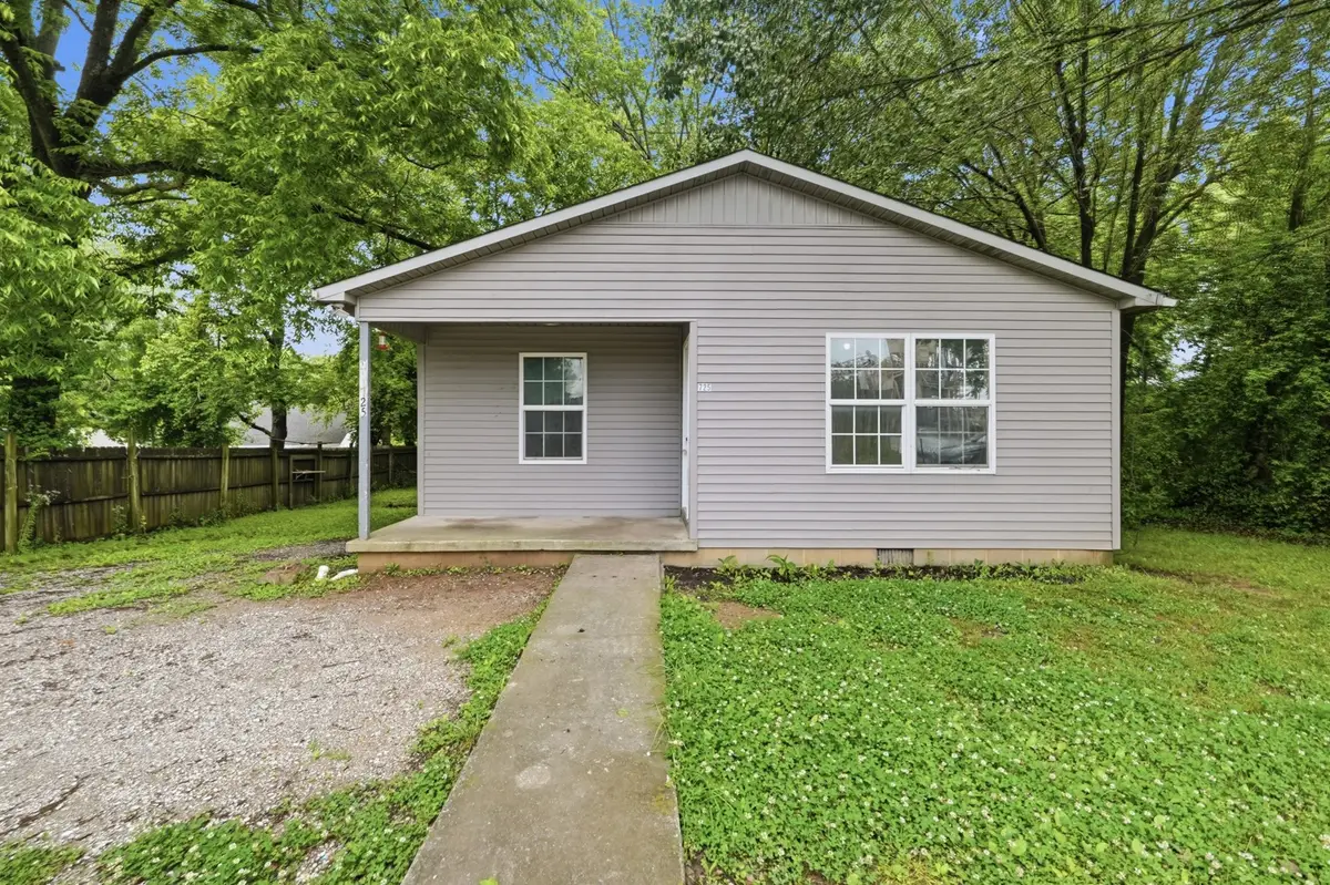 725 Mill St, Manchester, TN 37355 - #1