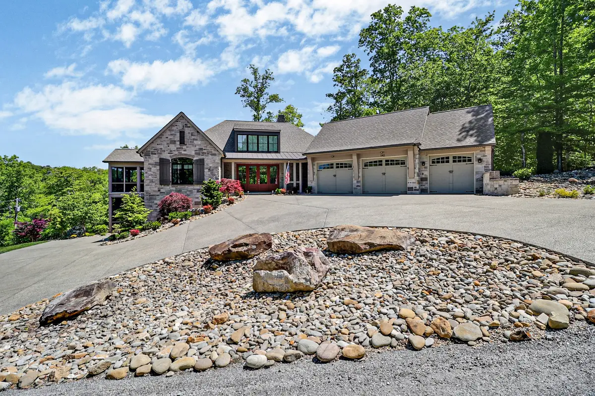 142 Pineridge Loop, Crossville, TN 38558 - #1
