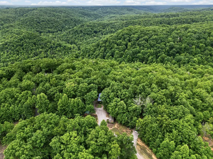 55214 Maynard Ridge Ln, Crawford, TN 38554 - #2