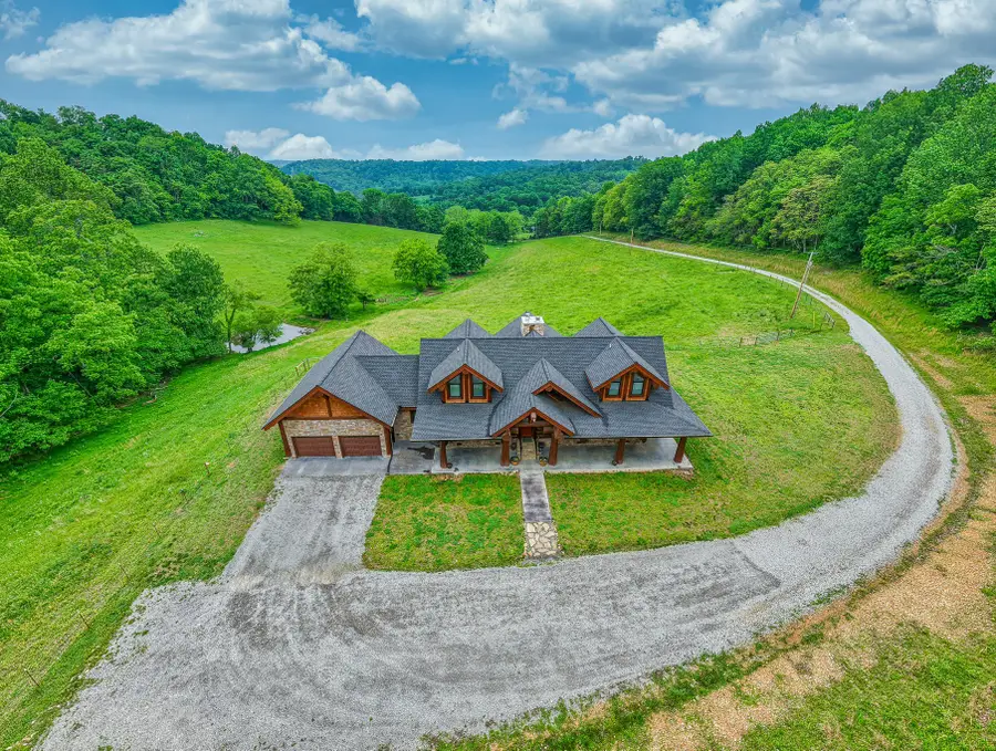 1271 Bivins Rd, Lewisburg, TN 37091 - #2