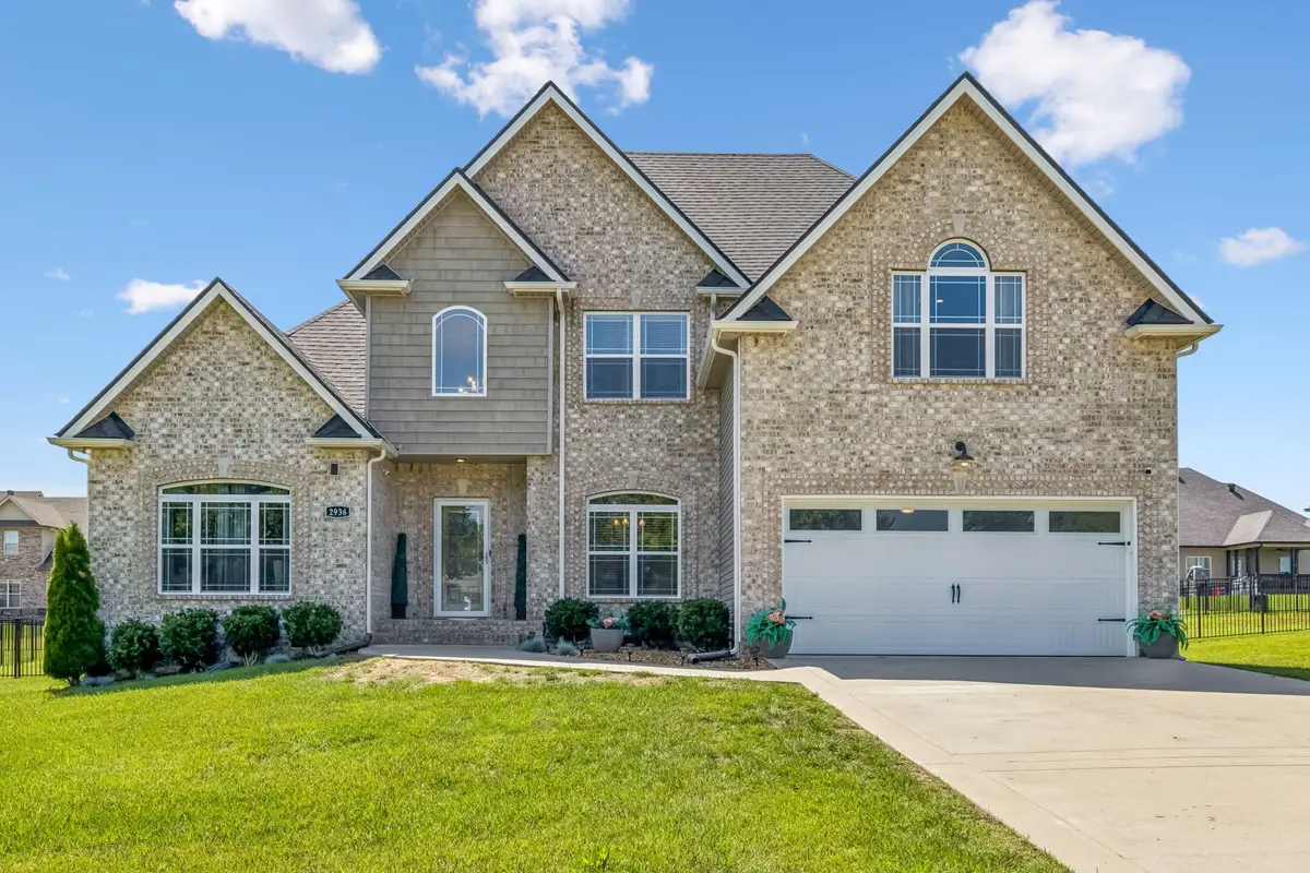 2936 Kirkwood Rd, Clarksville, TN 37043 - #1