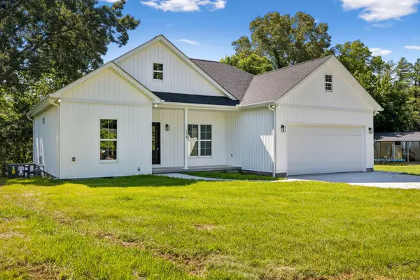 112 Rogers Ave, Winchester, TN 37398