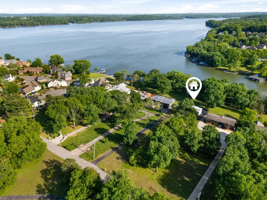 179 Snug Harbor Dr, Hendersonville, TN 37075 - #2