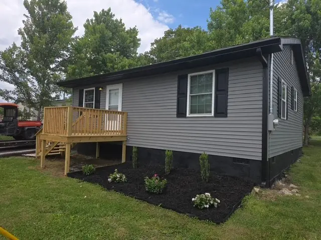 4802 Old Salem Lexie Rd, Belvidere, TN 37306 - #1