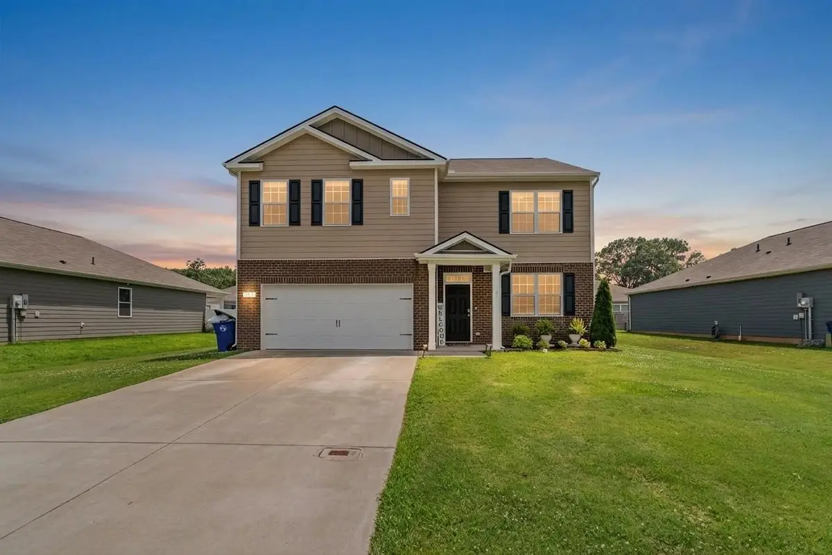 125 Stammer Farms Blvd, Chapel Hill, TN 37034 - #1