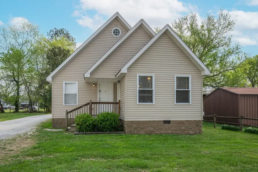 103 Parker Avenue, Waverly, TN 37185 - #2