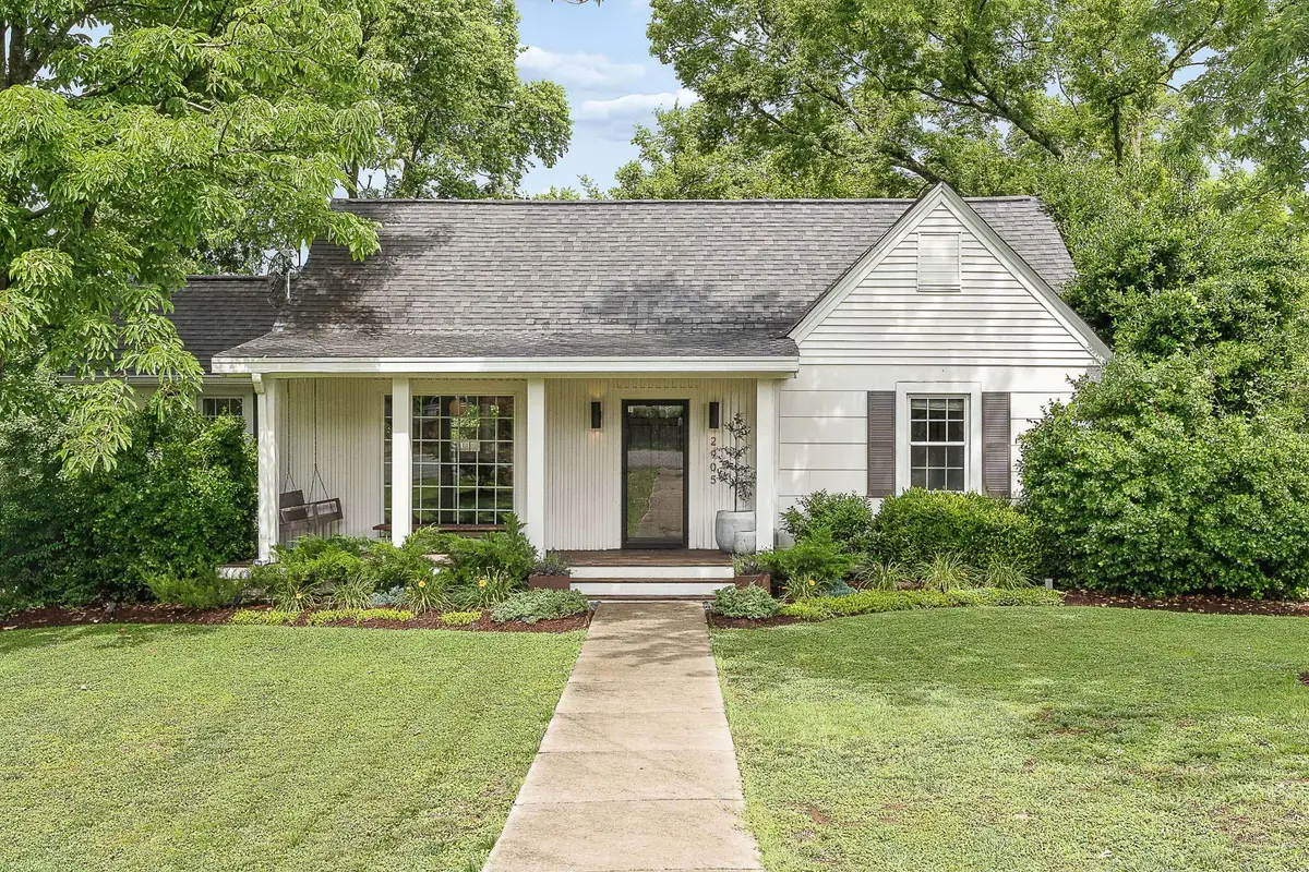 2905 Dobbs Ave, Nashville, TN 37211 - #1