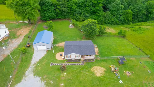 133 Cleveland Rd, Wartrace, TN 37183