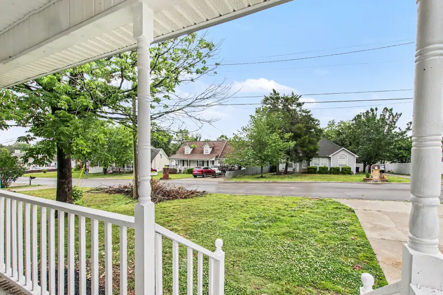 203 Blue Lake Ln, La Vergne, TN 37086 - #2