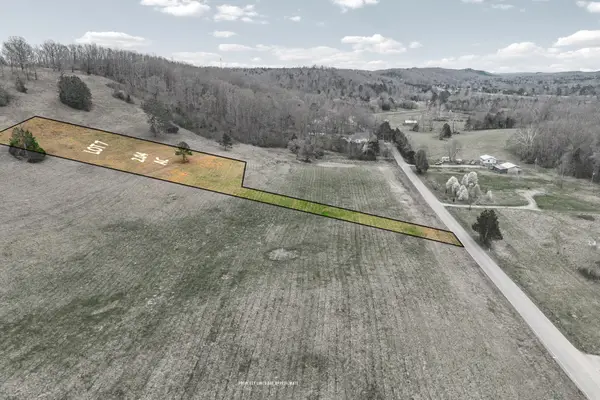 7 N Nopone Valley Road, Decatur, TN 37322