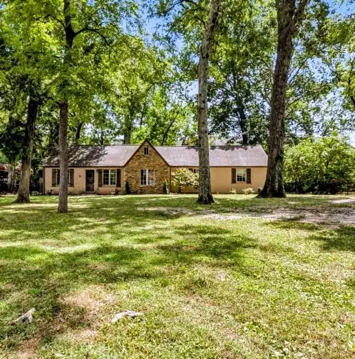 5905 Old Harding Pike, Nashville, TN 37205 - #1