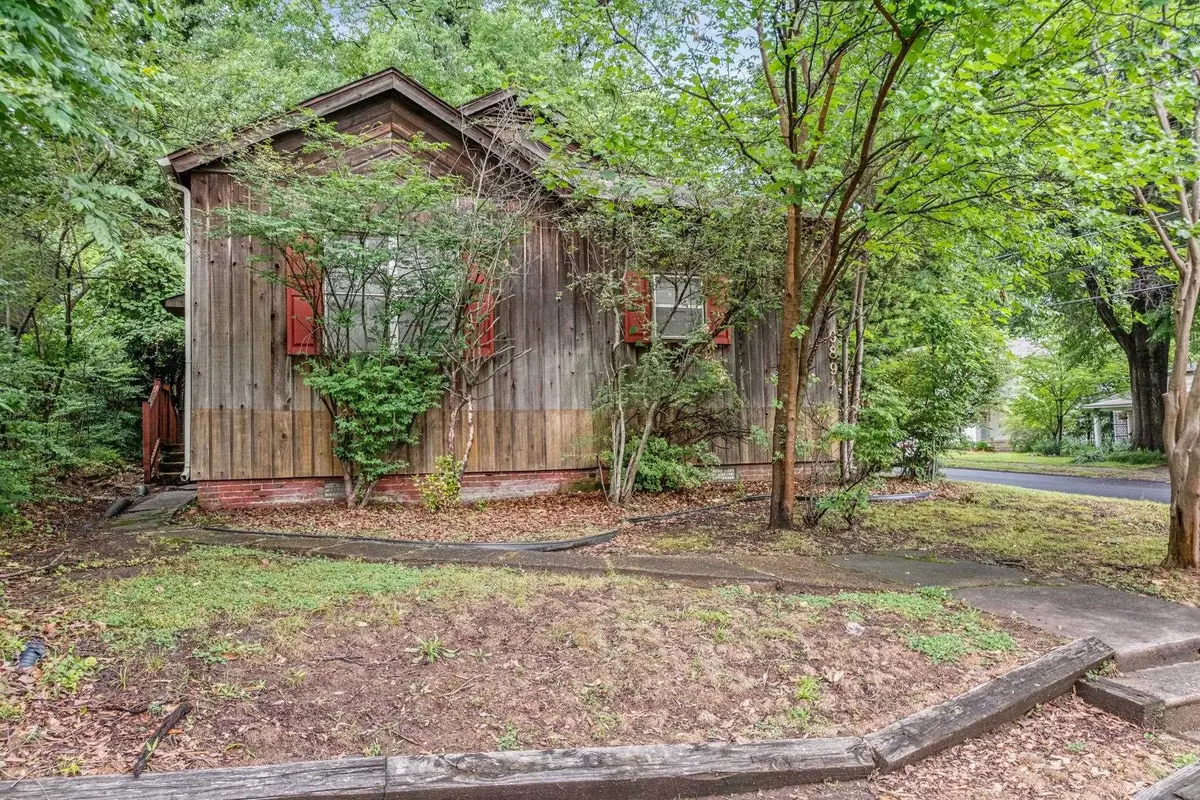 689 Tanglewood St, Memphis, TN 38104 - #1