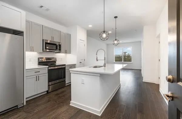 1677 54th Ave N #227, Nashville, TN 37209
